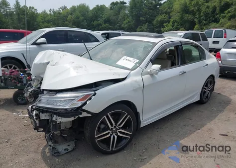 2017 Honda Accord Touring V6 from USA, damaged, VIN 1HGCR3F90HA013249